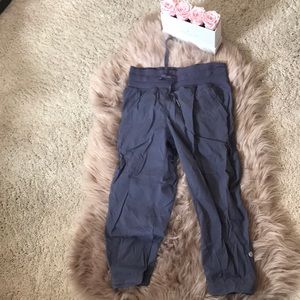 Lululemon capris